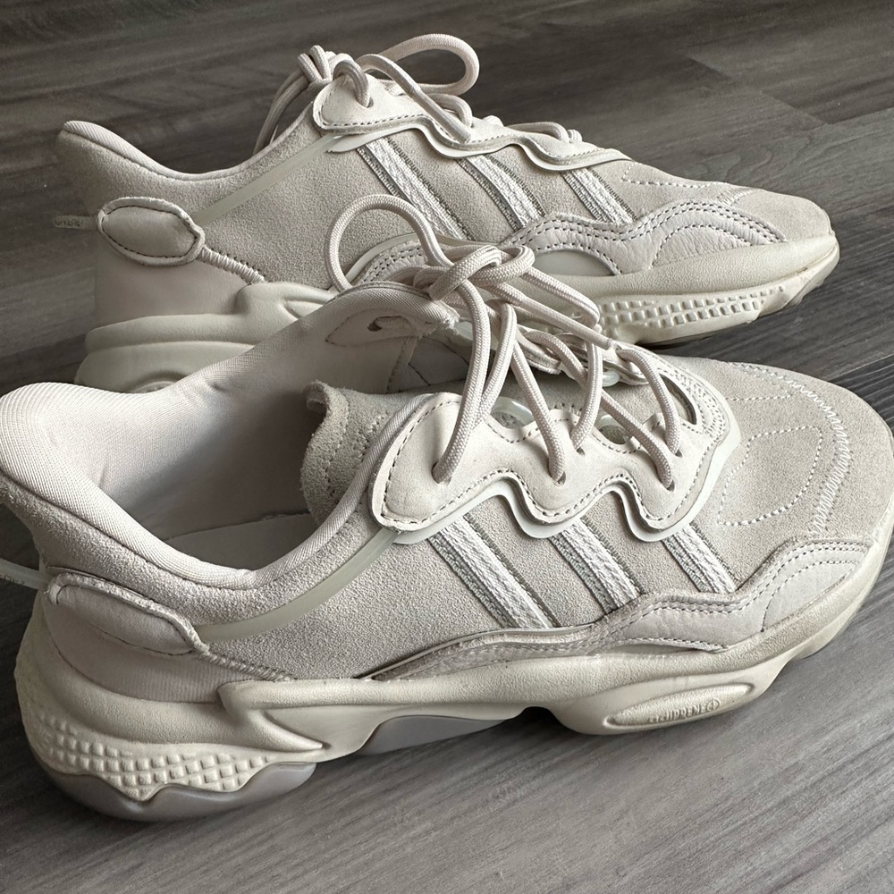 Adidas OZWEEGO  sneakers